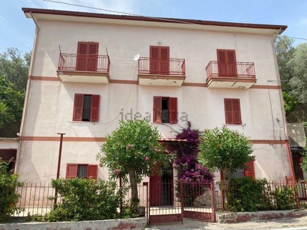 appartamento in vendita a Sessa Aurunca in zona Fontanaradina