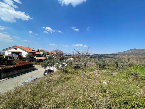 casa indipendente in vendita a Sessa Aurunca