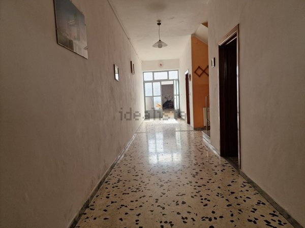 casa indipendente in vendita a Sessa Aurunca