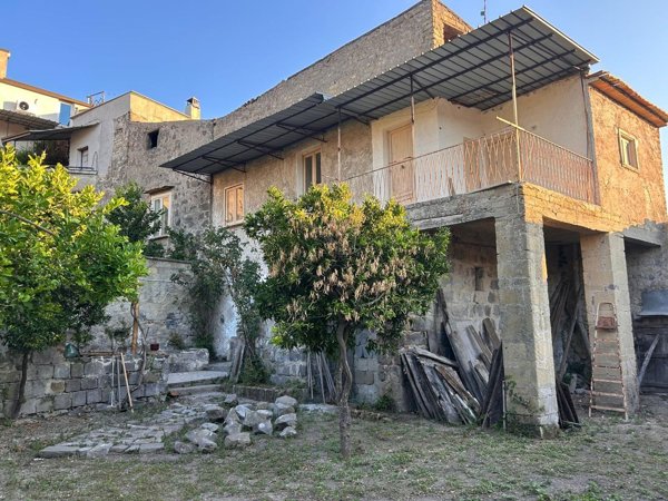 casale in vendita a Sessa Aurunca