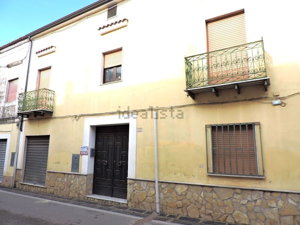 casa indipendente in vendita a Sessa Aurunca in zona Piedimonte