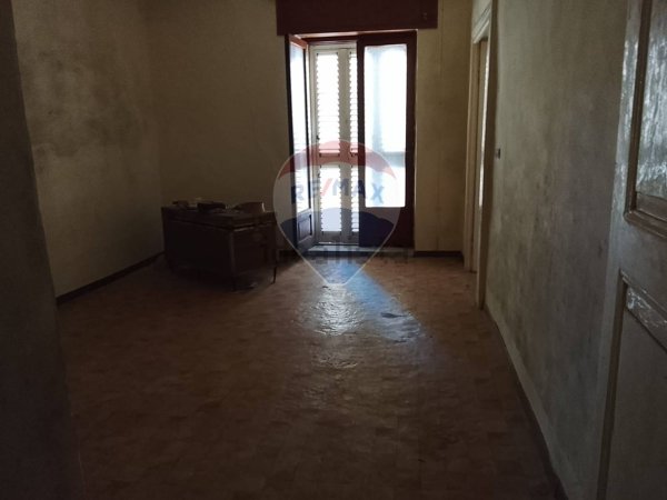 casa semindipendente in vendita a Sessa Aurunca in zona Corbara