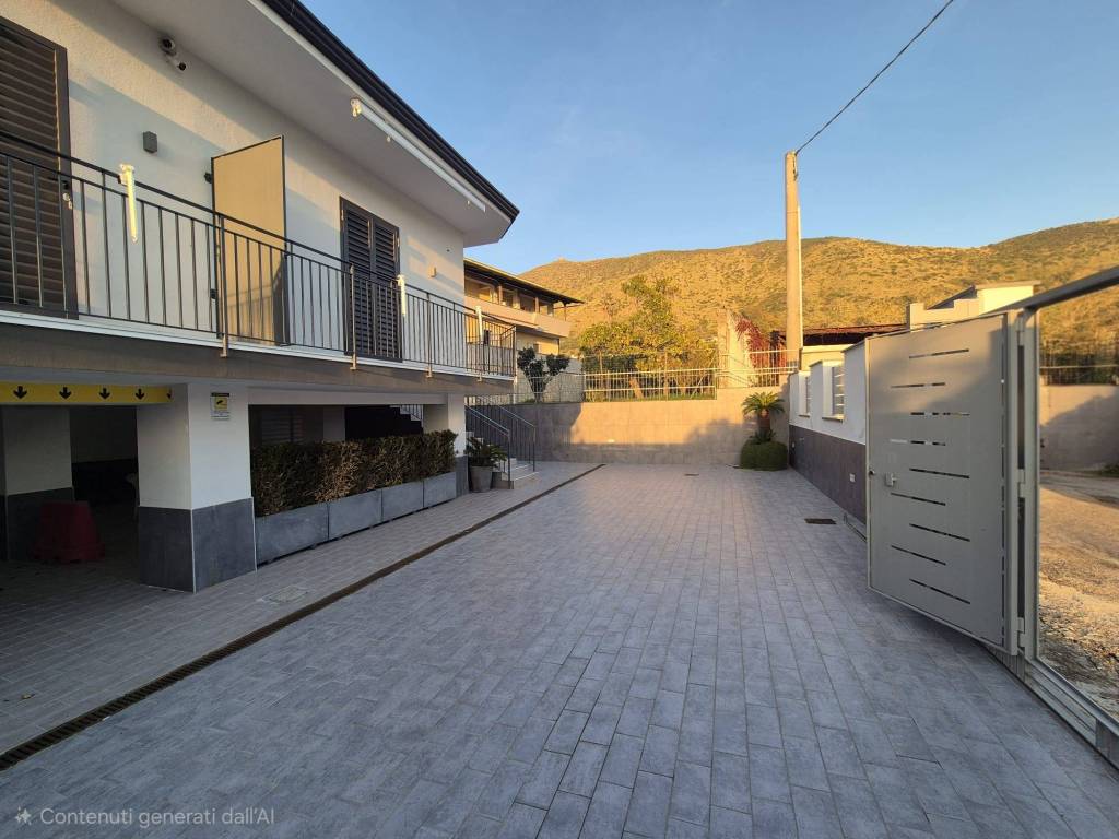 casa indipendente in vendita a Sessa Aurunca