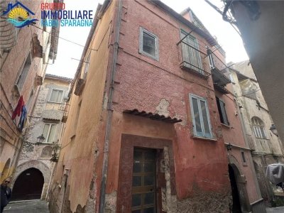 intera palazzina in vendita a Sessa Aurunca