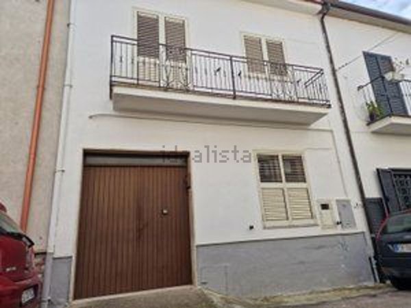 casa indipendente in vendita a Sessa Aurunca
