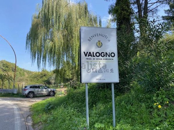 terreno agricolo in vendita a Sessa Aurunca in zona Valogno