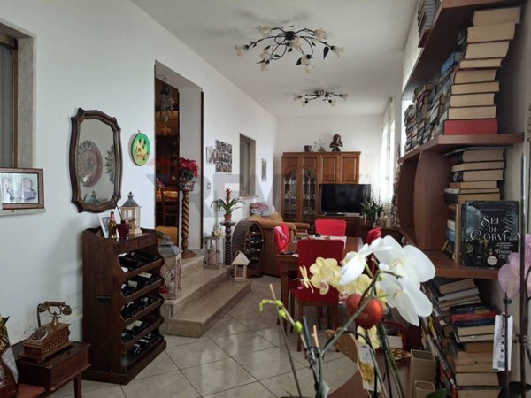 casa indipendente in vendita a Sessa Aurunca in zona Maiano