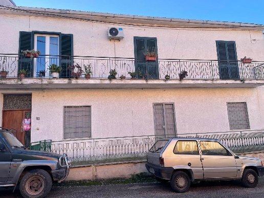 appartamento in vendita a Sessa Aurunca in zona Piedimonte