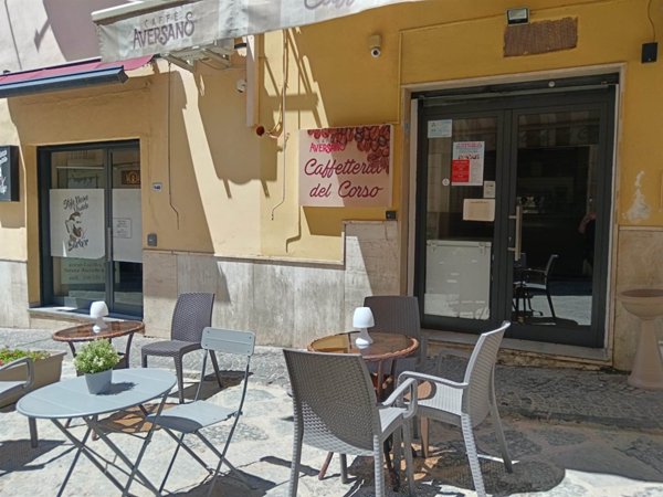 negozio in vendita a Sessa Aurunca