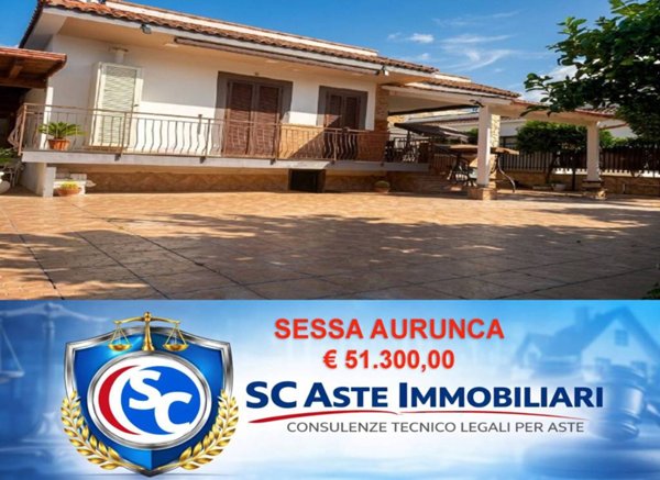 casa indipendente in vendita a Sessa Aurunca