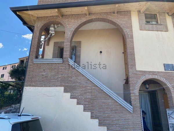 appartamento in vendita a Sessa Aurunca in zona Valogno