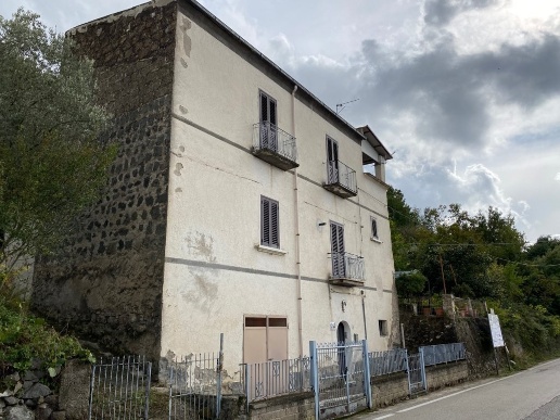 casa indipendente in vendita a Sessa Aurunca in zona San Martino