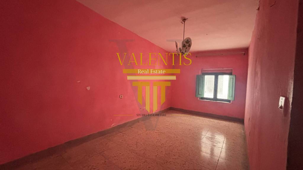 casa indipendente in vendita a Sessa Aurunca in zona San Castrese