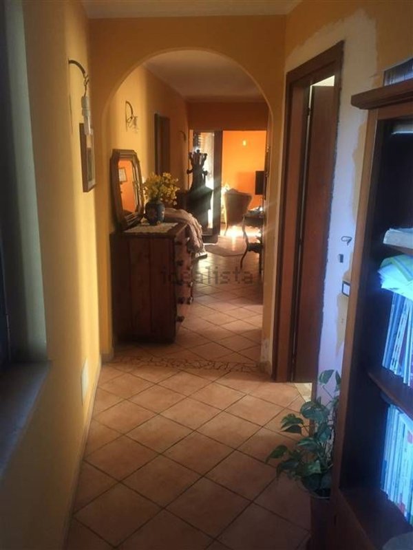 casa indipendente in vendita a Sessa Aurunca