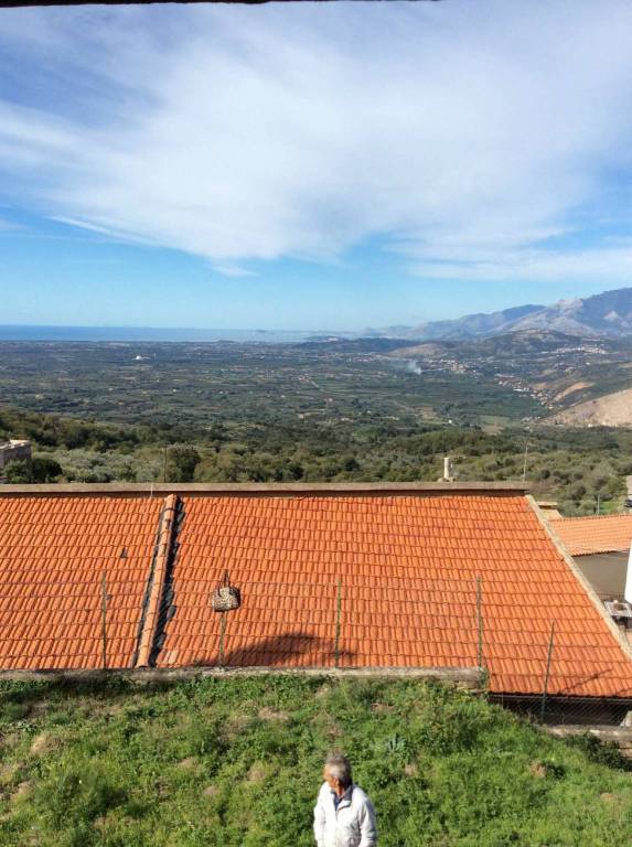 casa indipendente in vendita a Sessa Aurunca in zona San Martino