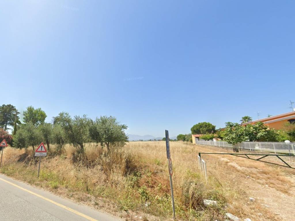 terreno edificabile in vendita a Sessa Aurunca in zona Carano