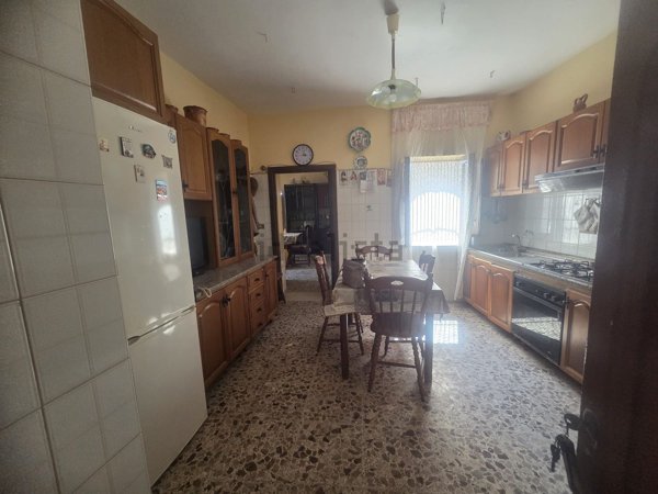 casa indipendente in vendita a Sessa Aurunca in zona Fasani