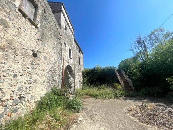 casa indipendente in vendita a Sessa Aurunca in zona Maiano