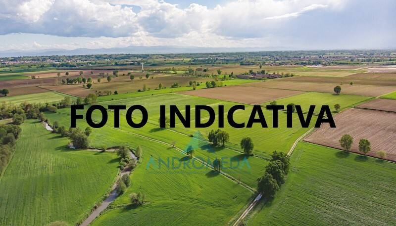 terreno edificabile in vendita a Sessa Aurunca