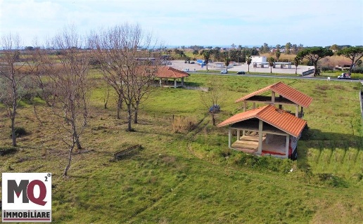 casa indipendente in vendita a Sessa Aurunca
