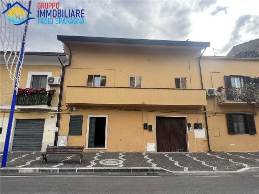 casa indipendente in vendita a Sessa Aurunca in zona Carano
