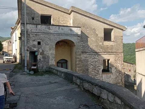 appartamento in vendita a Sessa Aurunca in zona Tuoro