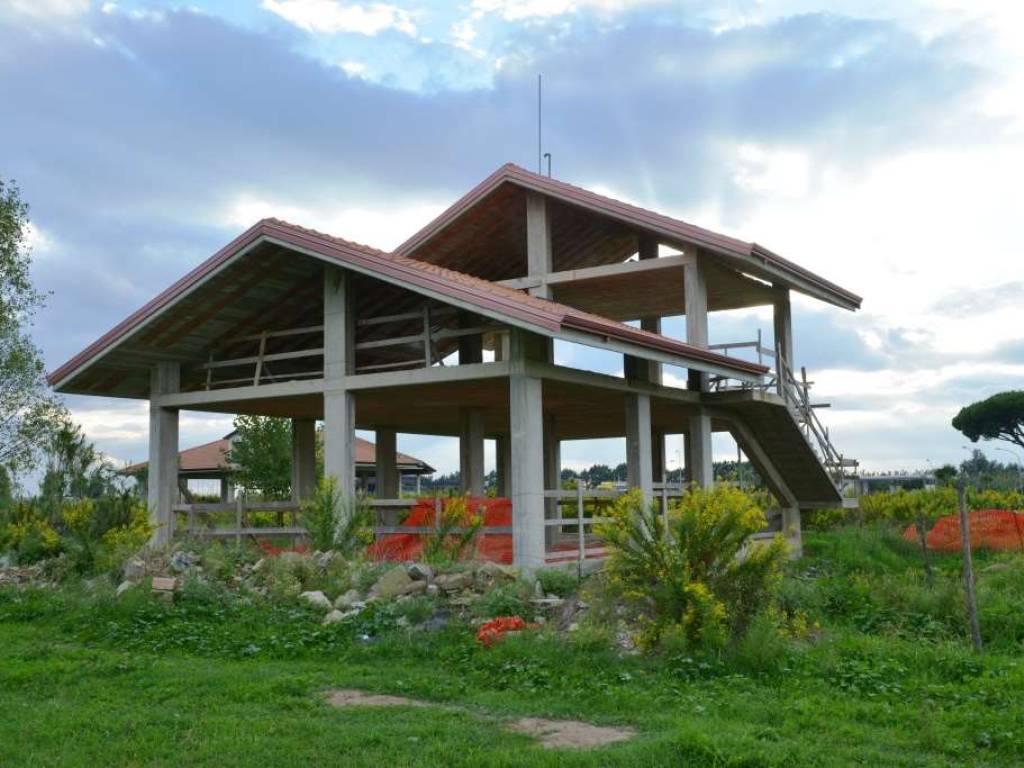 intera palazzina in vendita a Sessa Aurunca