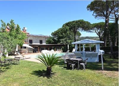 casa indipendente in vendita a Sessa Aurunca