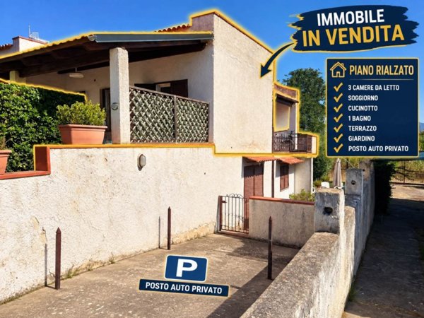casa indipendente in vendita a Sessa Aurunca in zona Baia Domizia