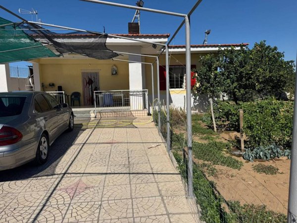 casa indipendente in vendita a Sessa Aurunca