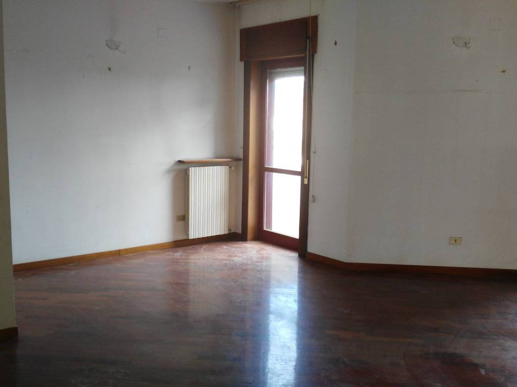 appartamento in vendita a Sparanise