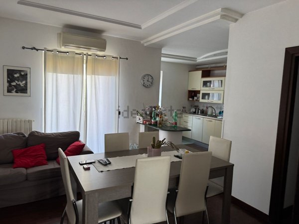 casa indipendente in vendita a Sparanise