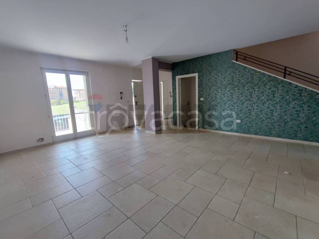 casa indipendente in vendita a Sparanise