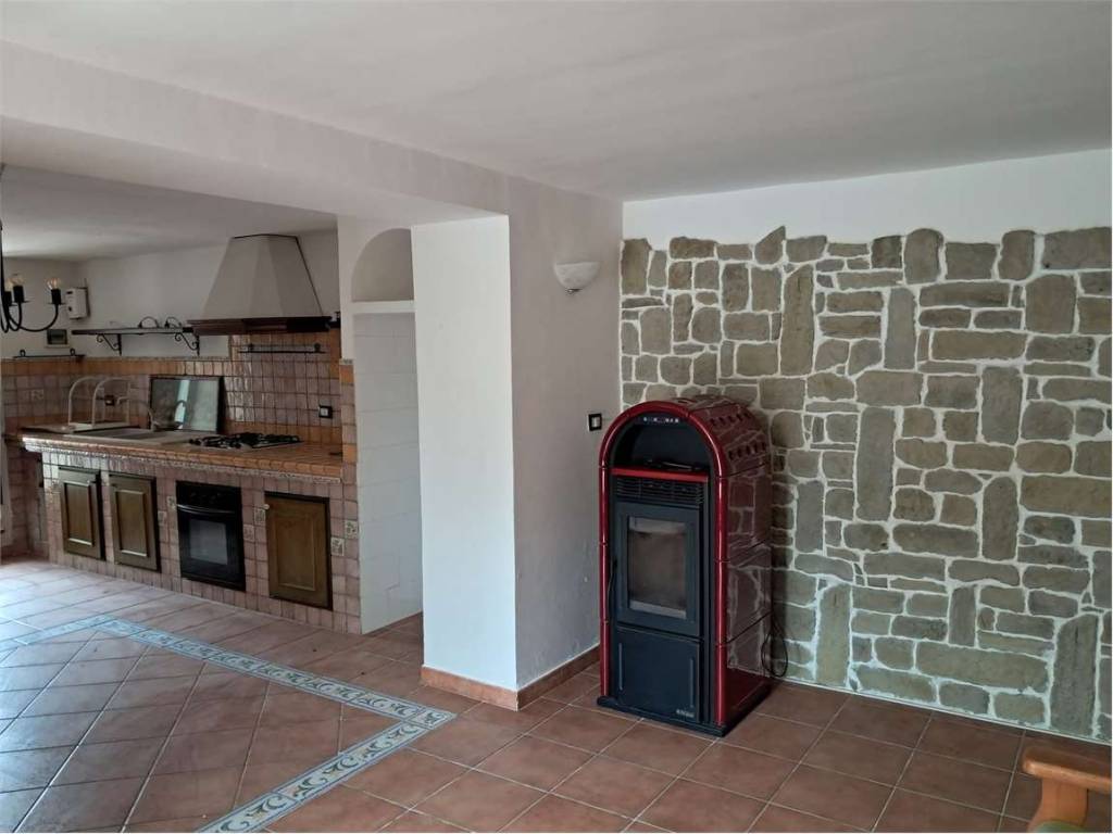 casa indipendente in vendita a Sparanise