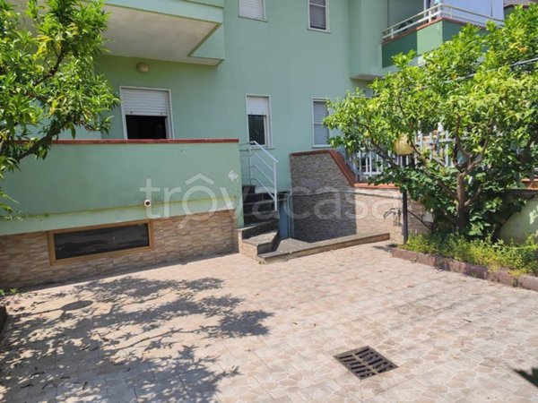 casa indipendente in vendita a Sparanise
