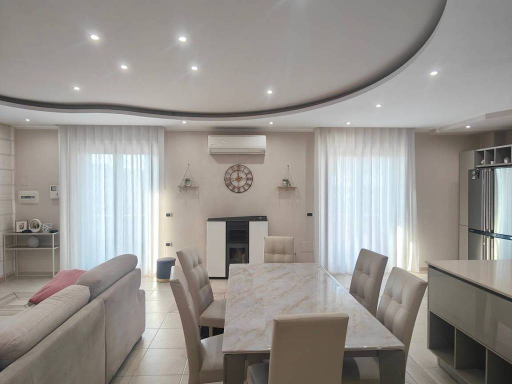 appartamento in vendita a Succivo