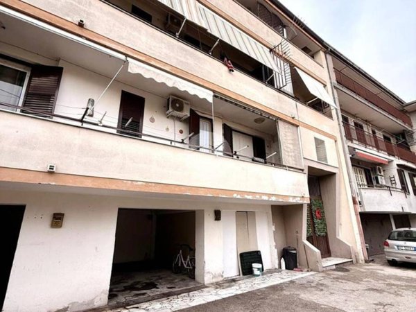 casa indipendente in vendita a Succivo