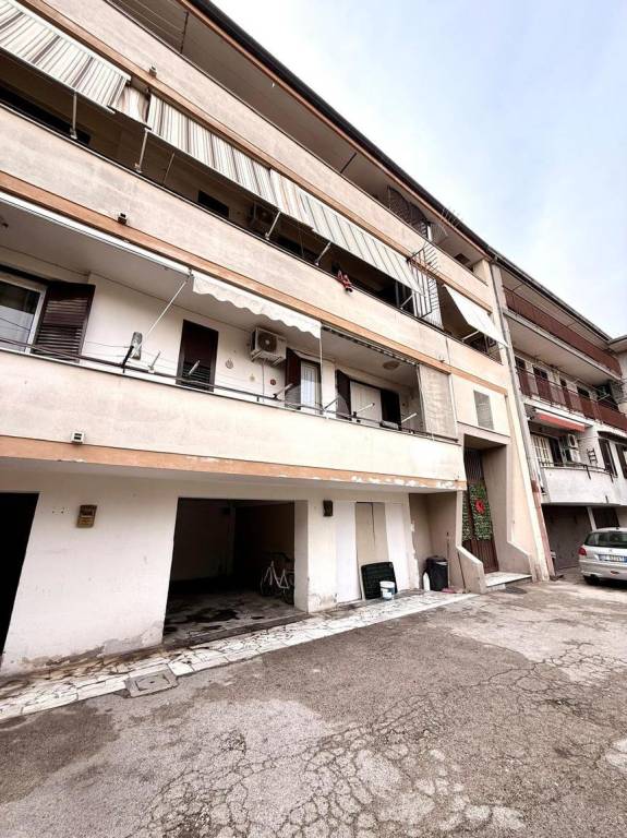 casa indipendente in vendita a Succivo