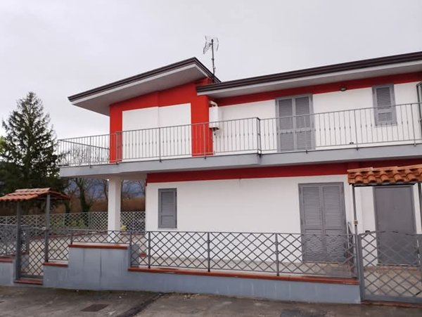 appartamento in vendita a Teano in zona Taverna Zarone
