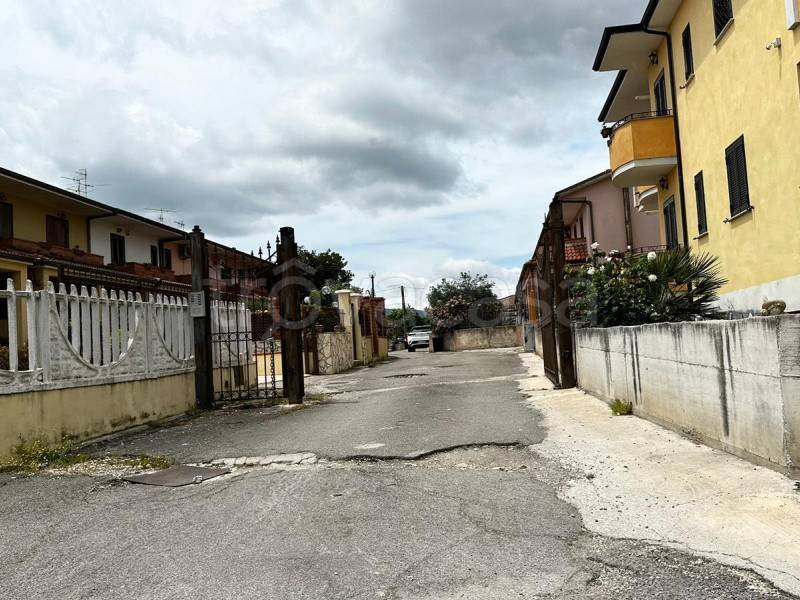 casa indipendente in vendita a Teano in zona Maiorisi