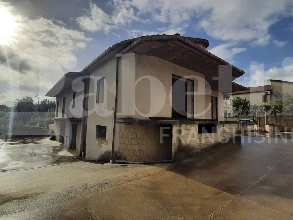 casa indipendente in vendita a Teano in zona San Marco