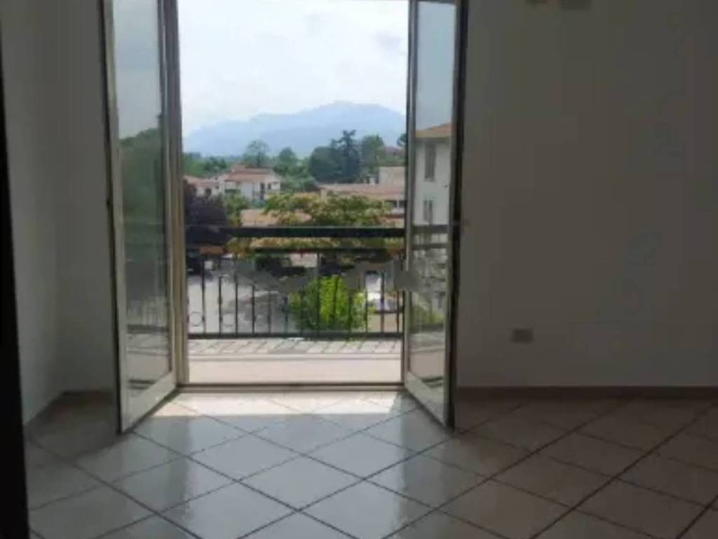 appartamento in vendita a Teano