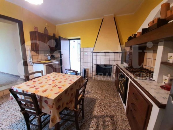 appartamento in vendita a Teano