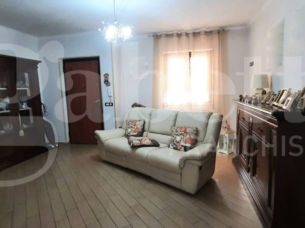casa indipendente in vendita a Teano in zona Teano Scalo