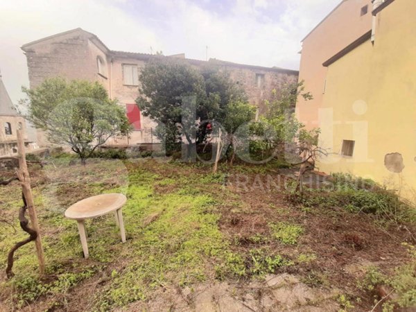 appartamento in vendita a Teano