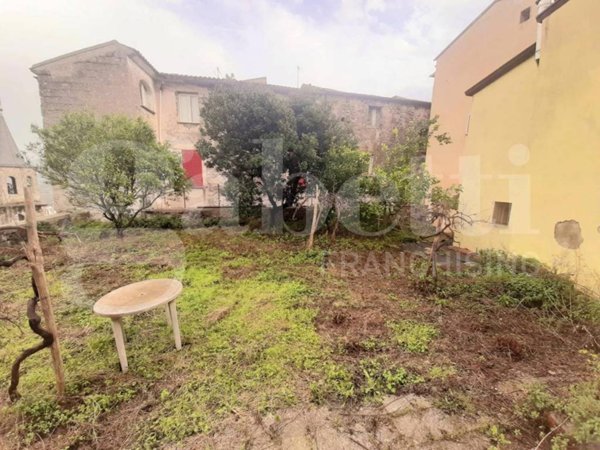 appartamento in vendita a Teano