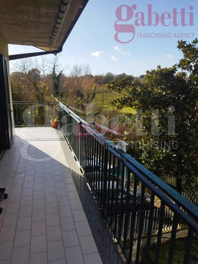 appartamento in vendita a Teano in zona Borgonuovo