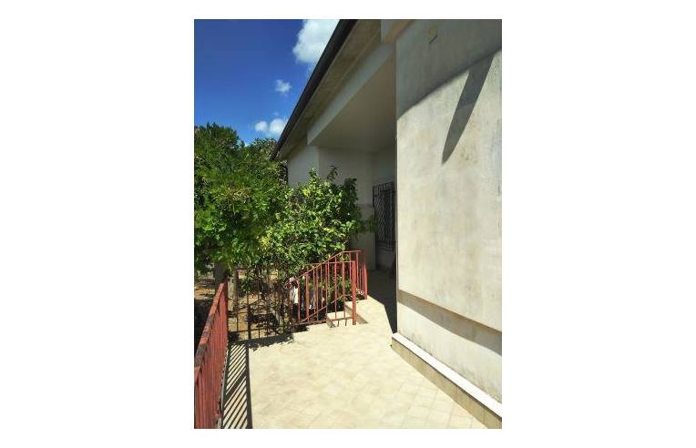 casa indipendente in vendita a Teano