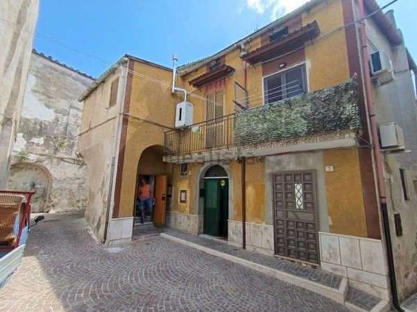 appartamento in vendita a Teano