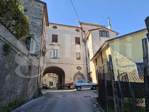 casa indipendente in vendita a Teano in zona Carbonara
